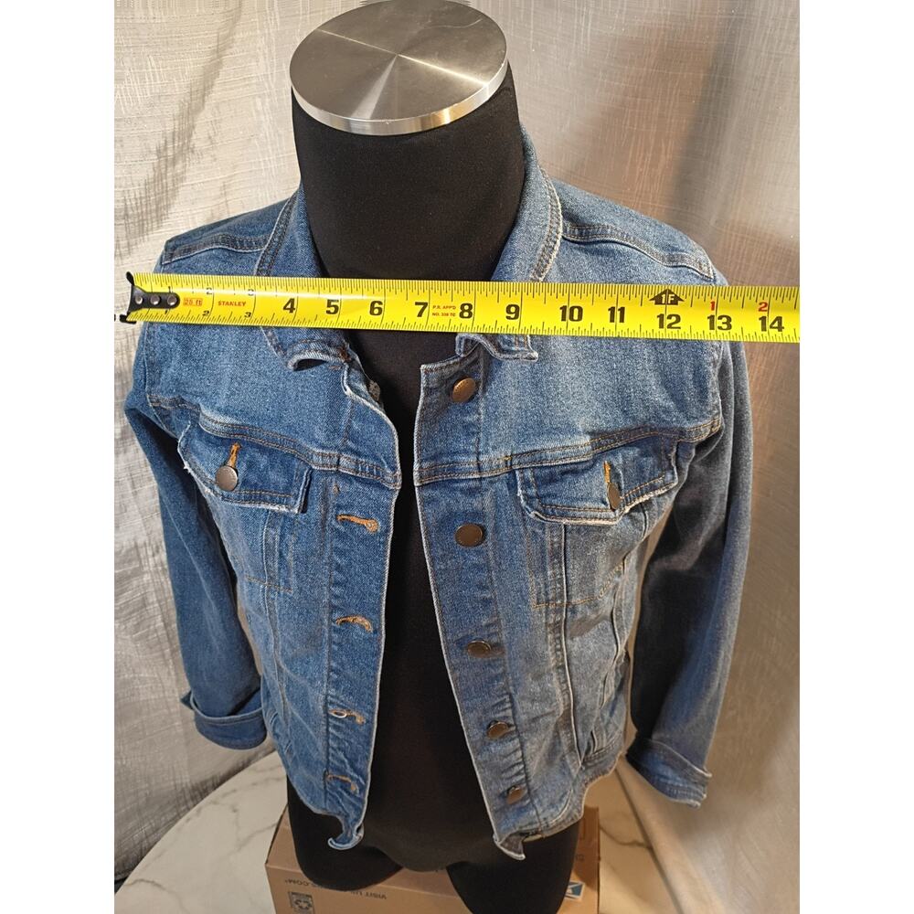 Universal Thread Jean Jacket Size M - Picture 6 of 12